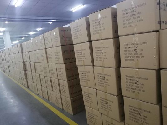 10.92 Ισομορφία ECDP Ne 30/1 Siro Compact Spun Yarn για υφαντική χρήση