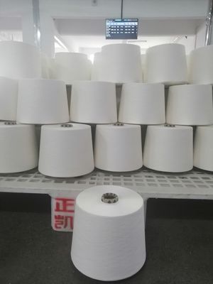 Πολυεστέρα/βίσκοζη TR 80/20 Μεικτό Spandex Core Spun Yarn Ακατέργαστο λευκό νήμα για υφάσματα από τζίνι