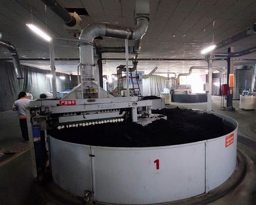 Πιο υψηλή αποδοτικότητα AAgrade 100% Polyester NE21/1 Ring Spun Yarn για πλέξιμο Special Black